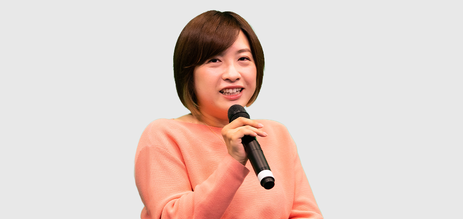 岡崎 愛子講師の写真