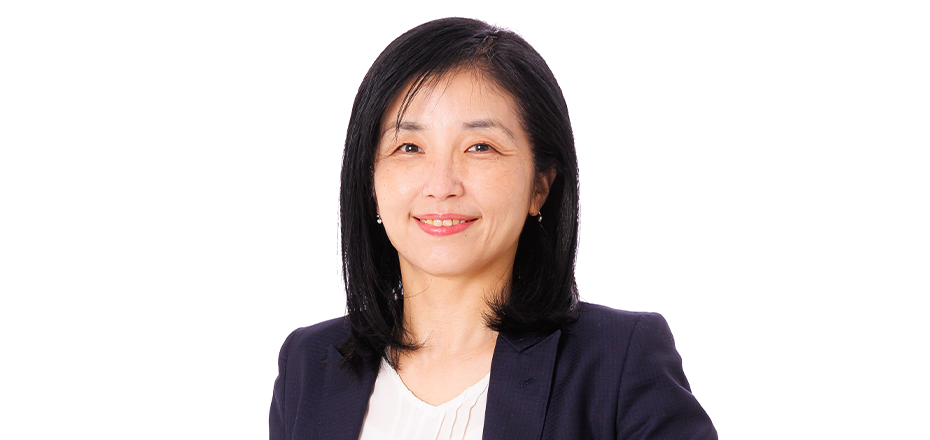 田口 亜希講師の写真