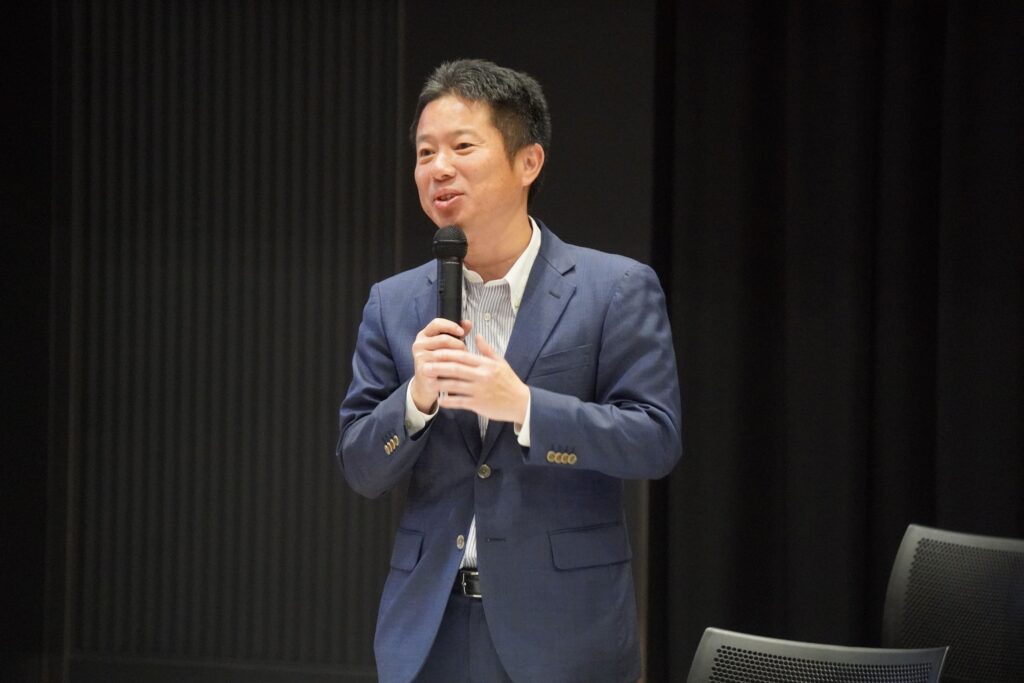 愛知県初の自治体として常滑市への「パラサポ！ミライ」の贈呈式を開催